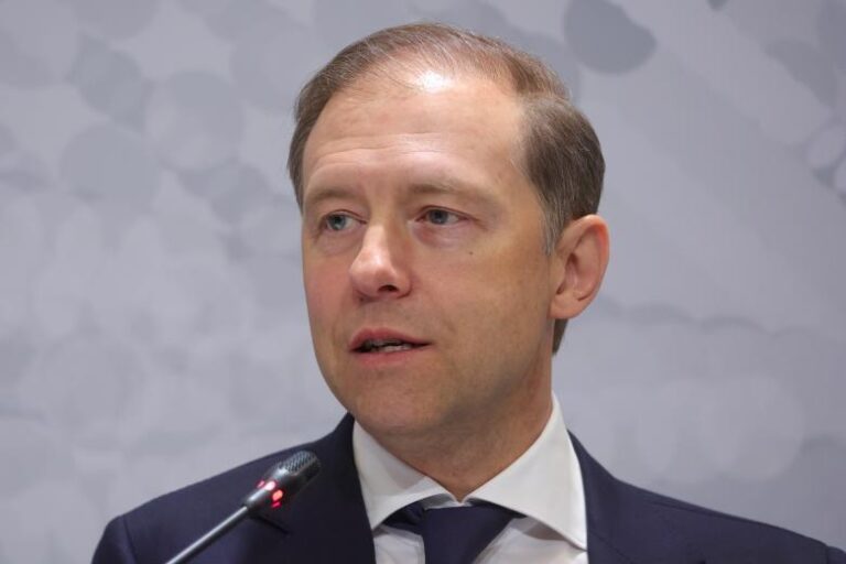 manturov-ocenil-razvitie-kreativnyh-industrij-rossii-65ee796