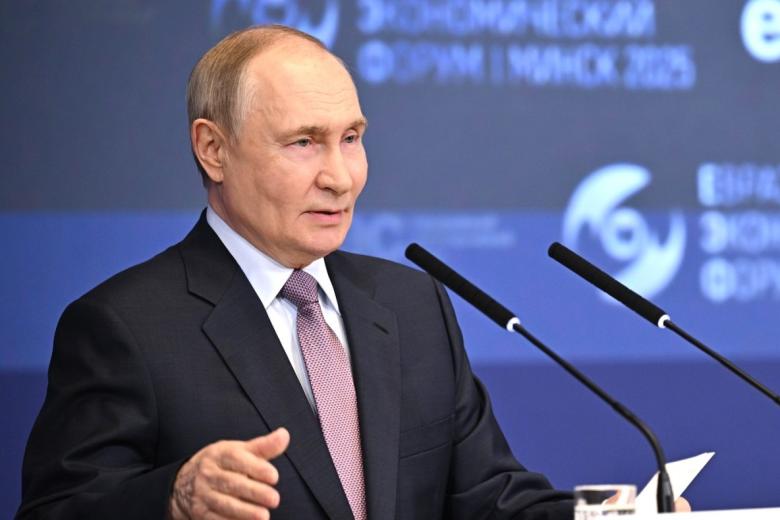 opros-vcioma-pokazal-chto-793-rossijan-doverjajut-putinu-90a2f18