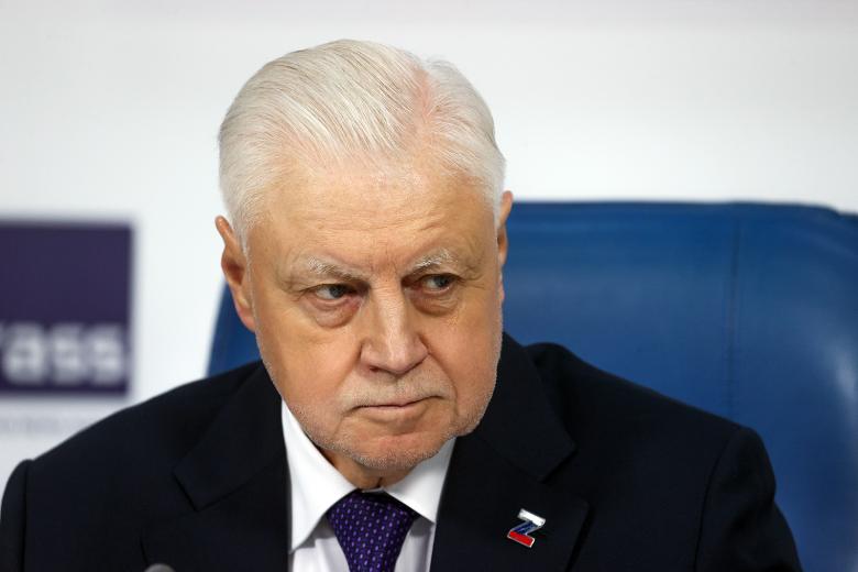 mironov-predlozhil-vydvorjat-migrantov-za-huliganstvo-2140cba