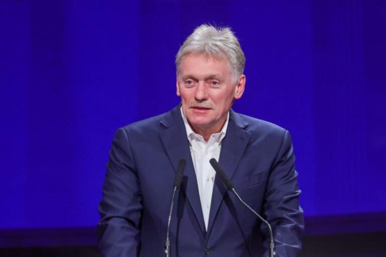 Песков объяснил, в чем европейцы уже граничат с неадекватностью