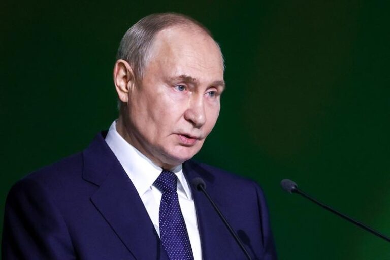 putin-raskryl-kolichestvo-bojcov-rossijskoj-kiberdruzhiny-73069ee