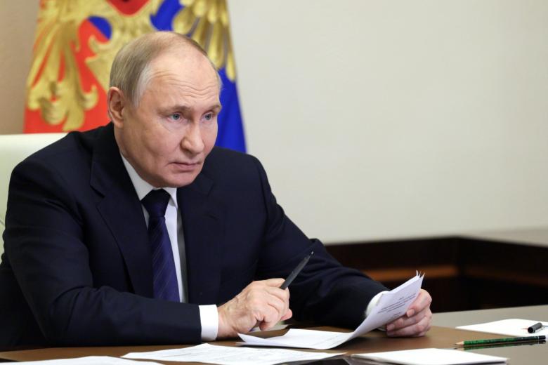 Путин увеличил численность МВД