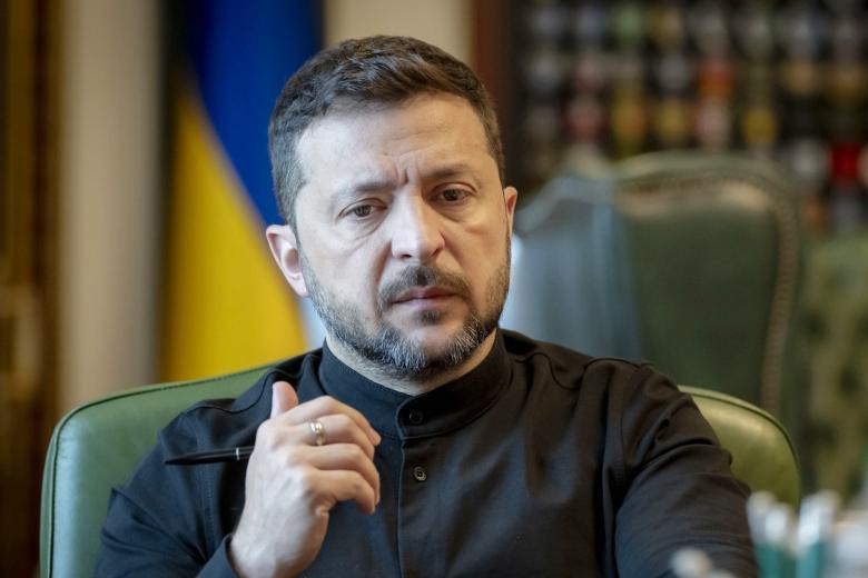 Стало известно об уничтожении компроматов на Зеленского в Киеве