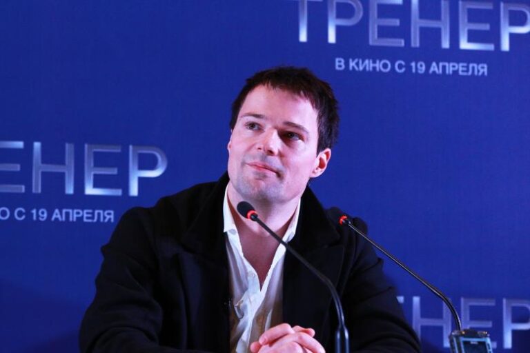 v-gosdume-nashli-sposob-proverit-ljubit-li-kozlovskij-rossiju-na-samom-dele-3fbabcd