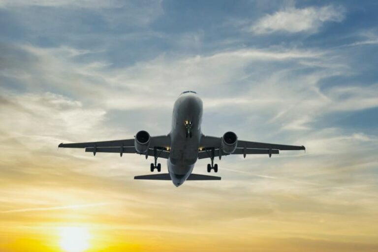 v-rosaviacii-zajavili-chto-sistema-spravljaetsja-s-kollapsom-09e153f