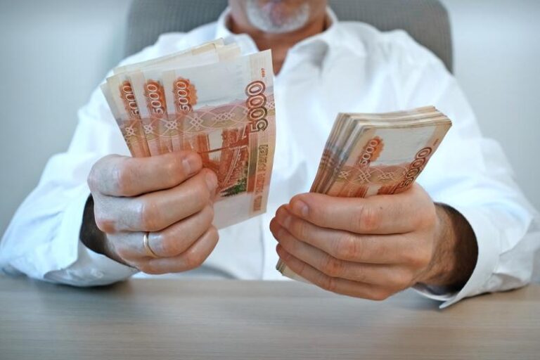 v-rossii-prinjaty-novye-pravila-raboty-servisov-rassrochki-3bd1ac7