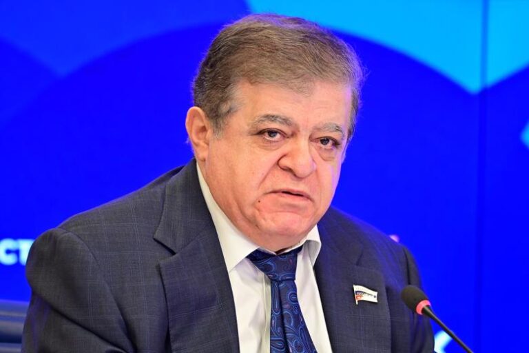 В Совфеде высказались о карьере Трампа после заявлений по Украине