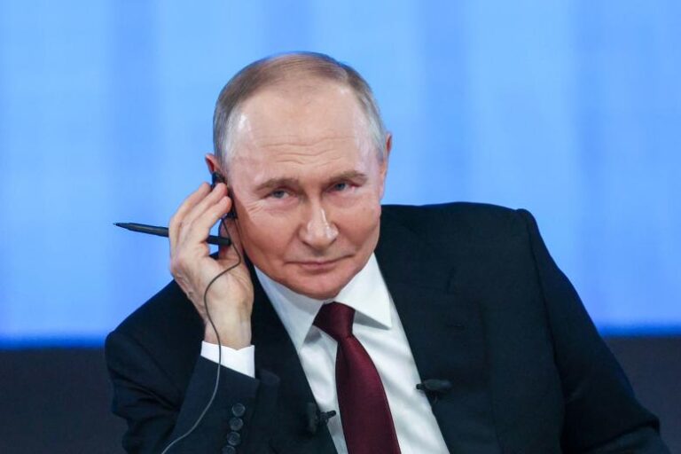 neformalnyj-razgovor-putina-s-prezidentom-oae-popal-na-video-6bb8034