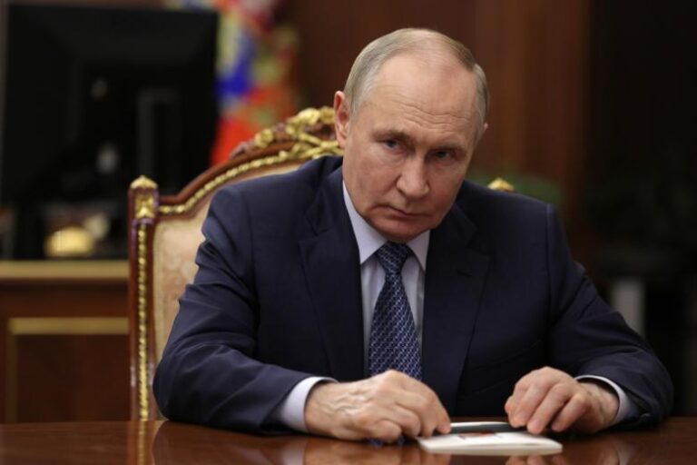 nichego-ne-imeju-protiv-putin-o-lichnoj-vstreche-s-zelenskim-f3ba7ea