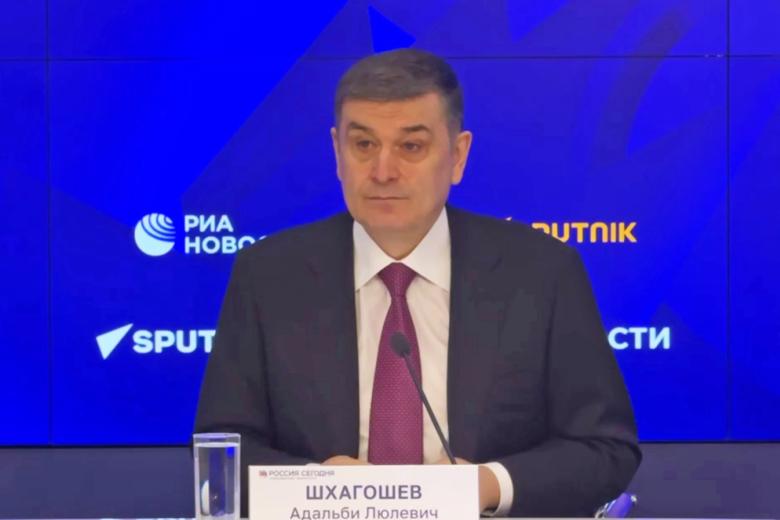 v-gosdume-razjasnili-kak-rossija-rabotaet-s-amerikanskim-obshhestvom-7a5a3ae