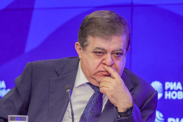 В Совфеде ответили, почему Зеленскому будет тяжело удержать власть
