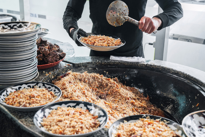 uzbekskij-plov-v-kazane-tri-recepta-dlja-nastojashhih-gurmanov-dcd0cea