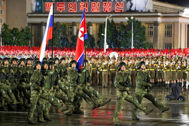 hinshtejn-pokazal-kadry-s-parada-v-kndr-s-uchastiem-geroev-kurskoj-operacii-219a890