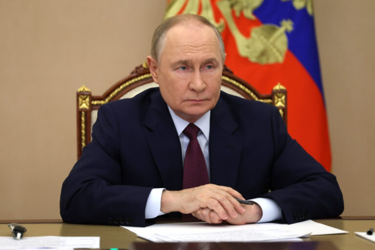 ih-delo-putin-vyskazalsja-o-reakcii-zapada-na-valdajskoe-vystuplenie-7fbc366