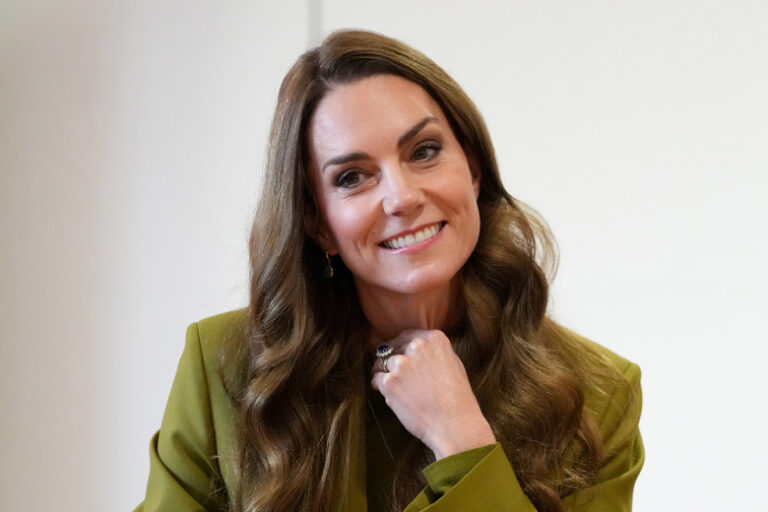 korolevskaja-semja-britanii-poslednie-novosti-vrazhda-middlton-i-kamilly-c370946