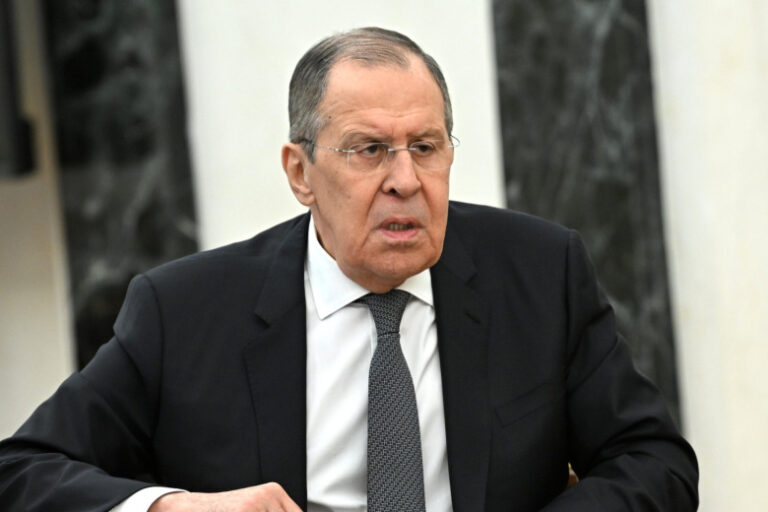 lavrov-vystupil-za-blizhnevostochnoe-uregulirovanie-na-principe-dvuh-stran-a45e461