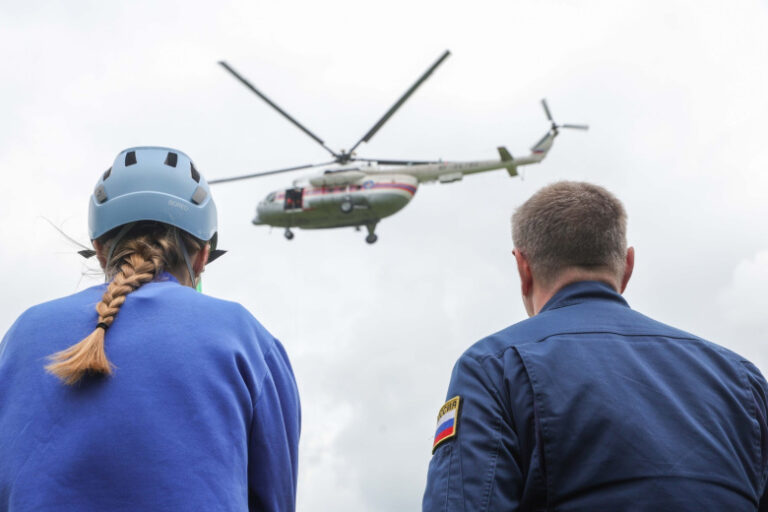 nazvana-verojatnaja-prichina-sryva-turistov-so-sklona-vulkana-na-kamchatke-2feba68