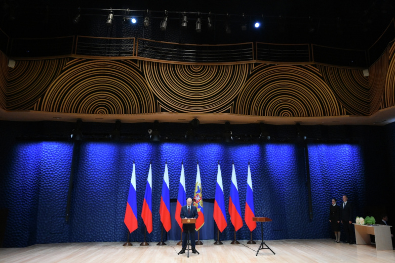 putin-vozdal-dolzhnoe-gerojam-zashhishhavshim-rodinu-cenoj-zhizni-512a928