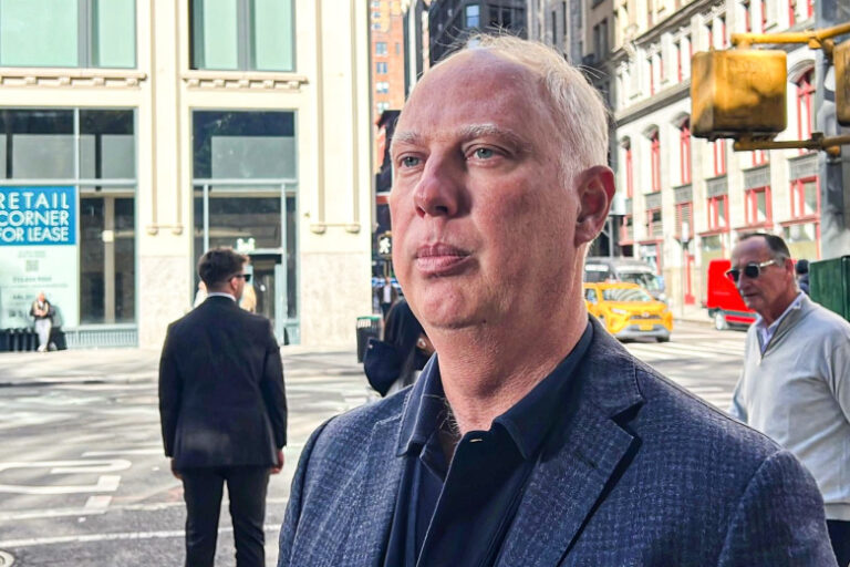 specpredstavitel-putina-zajavil-chto-rossija-i-ukraina-blizki-k-miru-fc56800