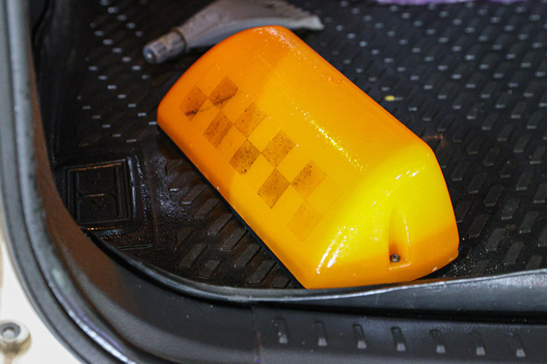 taksist-migrant-napal-na-nesovershennoletnjuju-passazhirku-i-iznasiloval-6dc8038