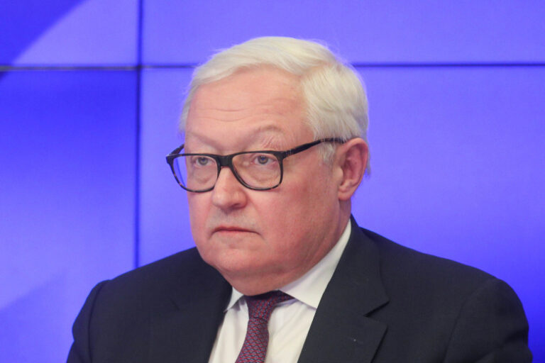 v-mid-rf-prishli-k-neuteshitelnym-vyvodam-o-posledstvijah-sammita-na-aljaske-0944c58