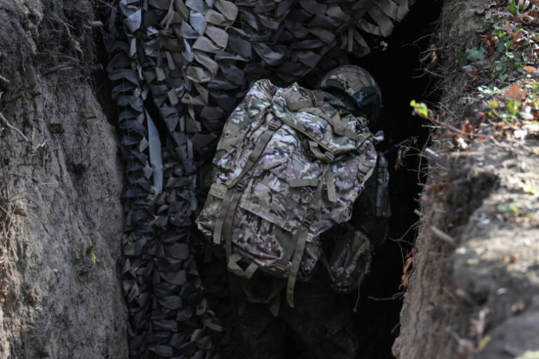 v-minoborony-rasskazali-o-popytkah-vsu-skrytsja-v-zhilyh-domah-686338a