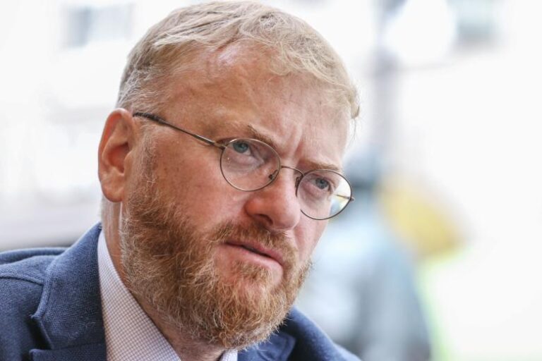 milonov-prizval-deputatov-otkazatsja-ot-zapadnyh-kostjumov-f3cc994