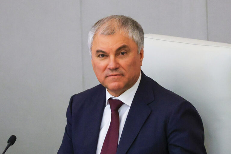 objazatelno-volodin-predupredil-navodnivshij-ukrainu-oruzhiem-zapad-f873505