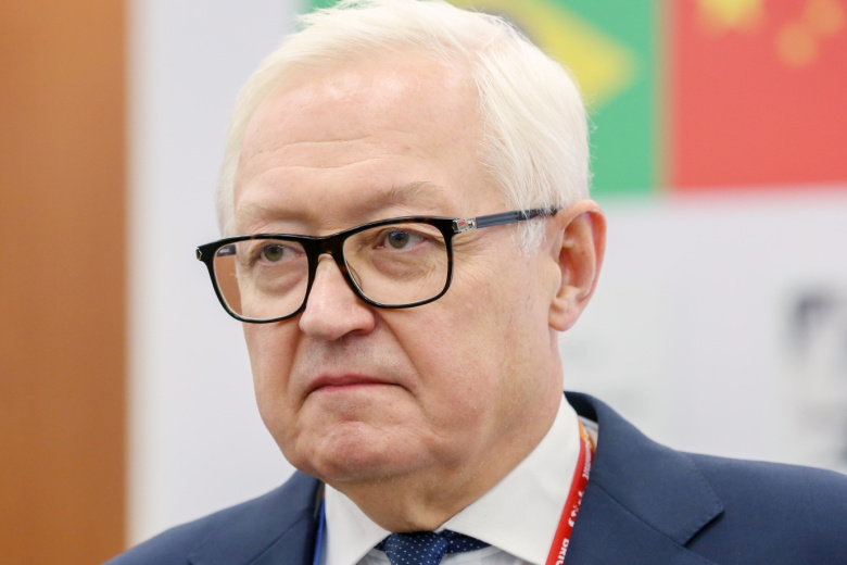 rjabkov-zajavil-ob-otsutstvii-uslovij-dlja-vstrechi-putina-i-trampa-5cbd763