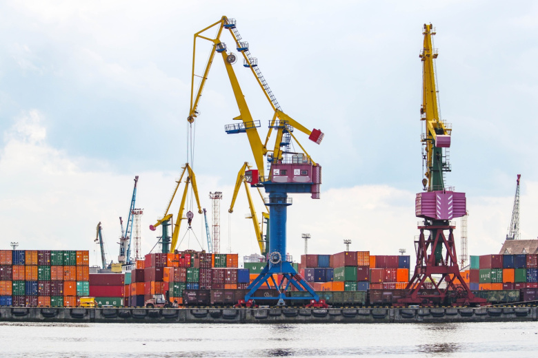 rossija-sobiraetsja-uvelichit-postavki-produktov-pitanija-v-sosednjuju-stranu-5760574