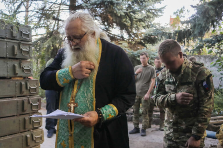 sluckij-soobshhil-horoshuju-novost-dlja-voennyh-svjashhennikov-bfcb1a2