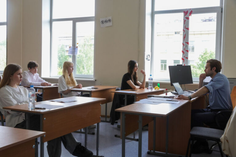 v-gosdume-rasskazali-chego-ne-hvataet-shkolnomu-obrazovaniju-fdaf0b1