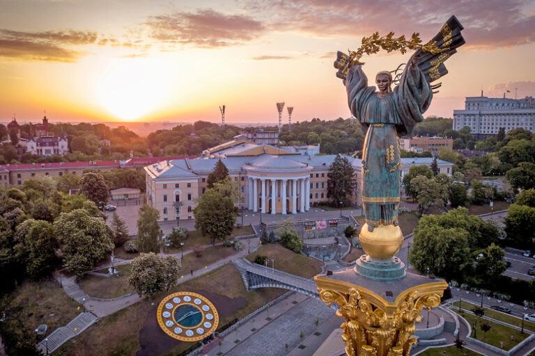 zaharova-nazvala-kredity-es-kievu-sponsirovaniem-terrorizma-c4376f4