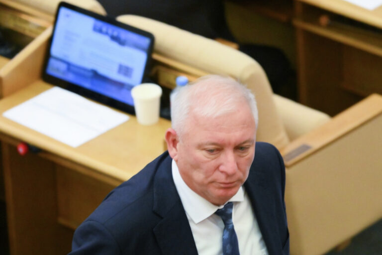 byvshego-zamestitelja-gubernatora-kubani-lishat-mandata-v-gd-iz-za-vzjatok-e99808e