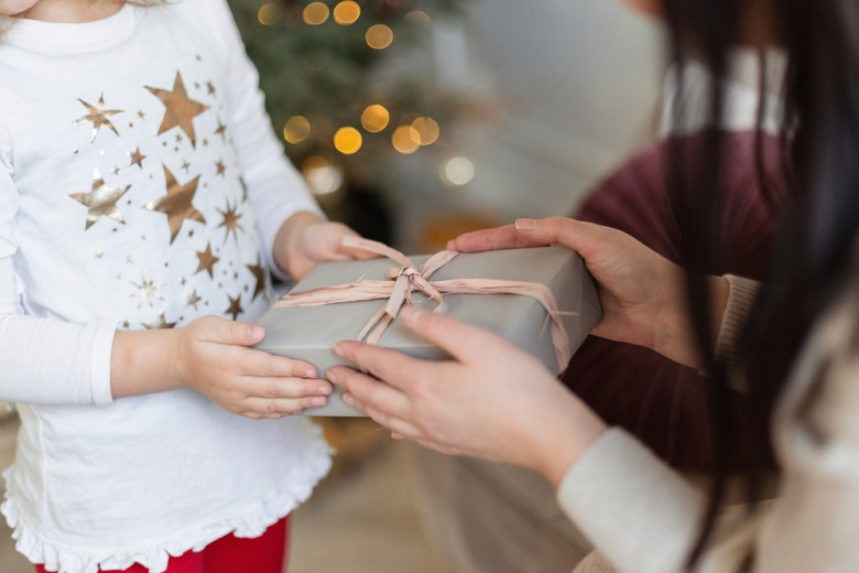 detskij-psiholog-raskryla-chto-podarit-rebenku-na-novyj-god-93666ff