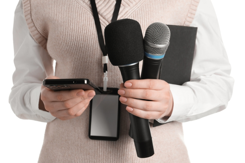 psihoanalitik-raskryla-zachem-znamenitosti-ispolzujut-chernyj-piar-ff443b2