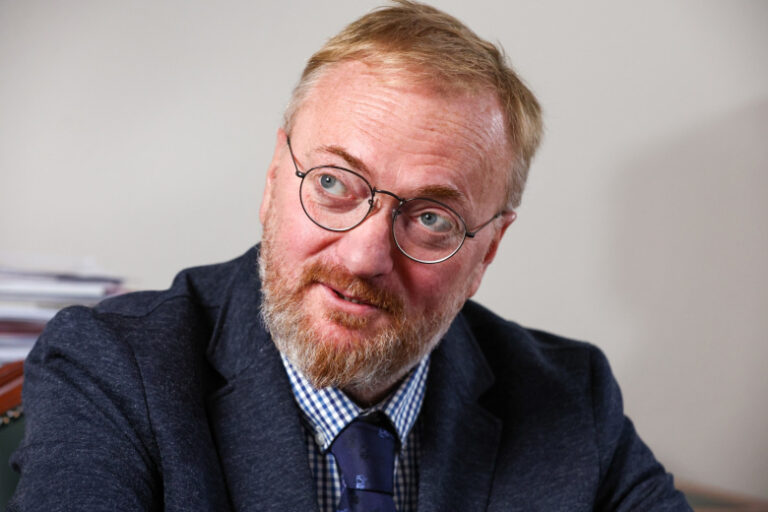 v-gosdume-zhestko-raskritikovali-30-letnih-bezdetnyh-muzhchin-dbb37e5