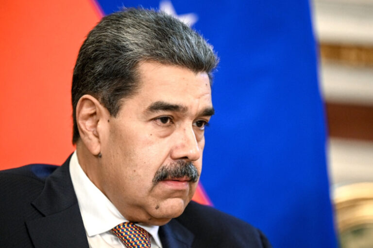 v-rossii-sdelali-kategorichnoe-zajavlenie-ob-etapirovanii-maduro-v-ssha-0b9c798